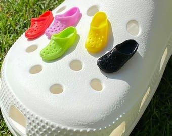 Mini Crocs pins for Crocs, 4 pieces, shoe pins, women's shoes, shoe charms, nurse gift, women's fashion, shoe charm