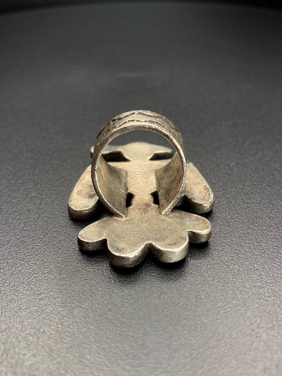 Vintage Large Thunderbird Statement Ring with Chi… - image 5