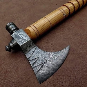 Handmade Damascus Steel Tomahawk Axe: Rose Wood Handle