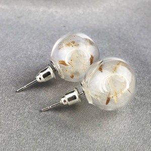 PISCINEL EAR STUDS Glass Ear Stud Natural Cute Silver Small Ear Stud Pissenlit Bijoux cadeau pour les femmes Handmade Ear Stud image 3