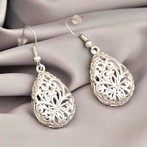 Orient Style Silver Earrings - Ethnic Traditional Folklore Floral Pattern Gift - Elegant Drop Dangle Statement Jewelry