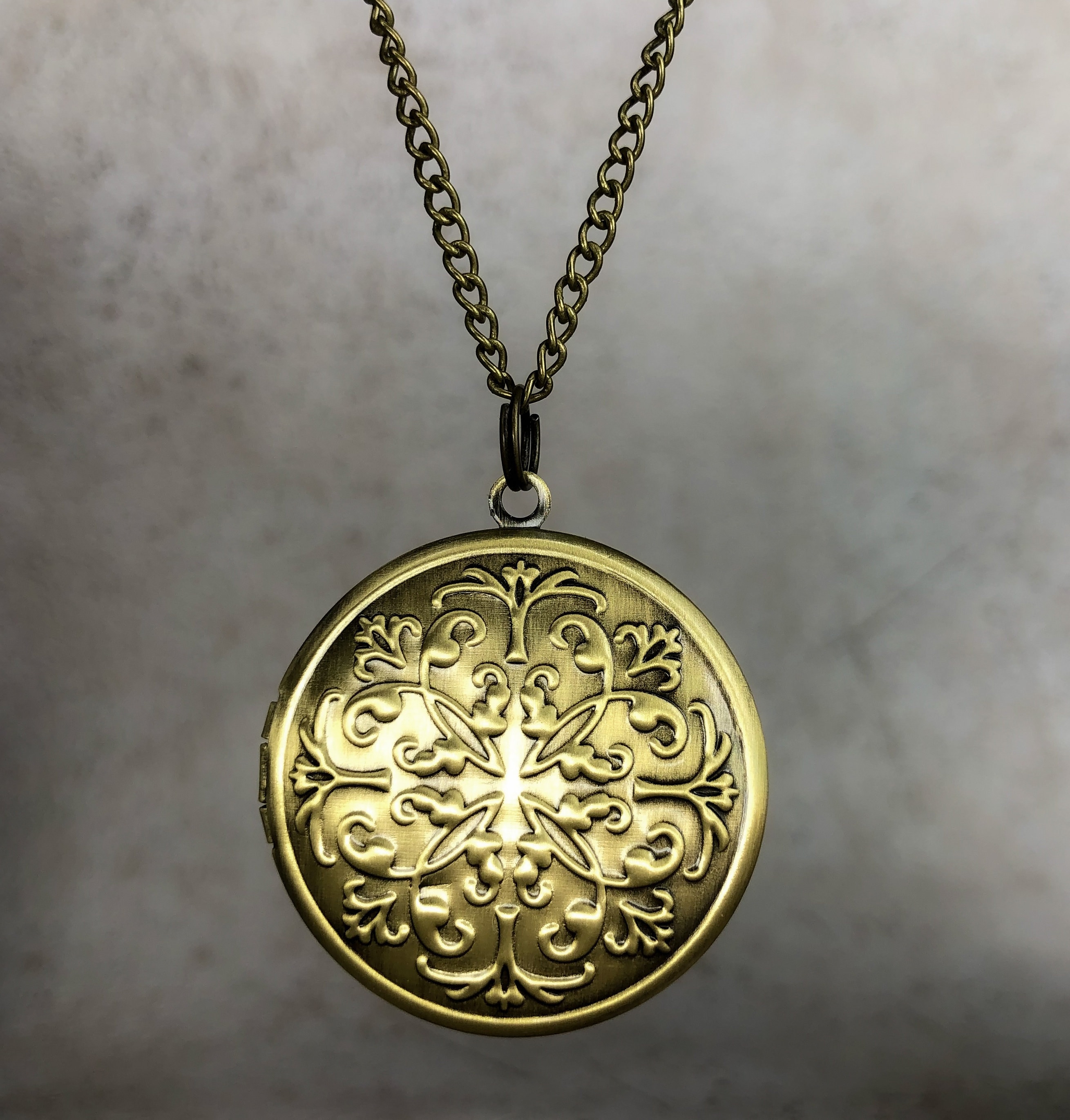 Vintage Embossed Large Locket Necklace - Bronze