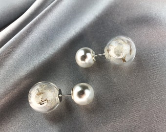 Clous d'oreilles double face - Perle blanche et graine de pissenlit dans une boule de verre - Boucles d'oreilles avant et arrière Bijoux élégants floraux chics et délicats