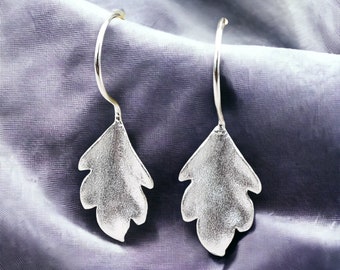 Leaf Earrings - 925 Sterling Silver Floral Minimalistic Elegant Jewelry - Bridesmaid Wedding Gift