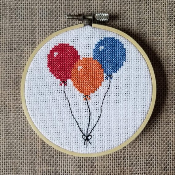 Simply Make Cross Stitch Kit - Mum Heart Balloons Simply Make Cross Stitch Kit - Mum Heart Balloons