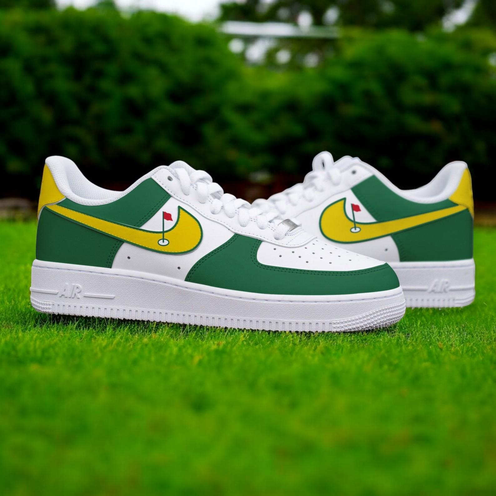 Nike Mens White and Green Sneakers with Gold Accents Amazon.com | Nike Men main image 2