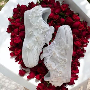 Personalised Bridal Luxury Embroidered Air Force 1 Sneakers, Custom Wedding Bridal AF1 Shoes, Custom Wedding AF1 Sneakers, Free Shipping