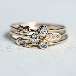 Anillos personalizados de oro macizo / Alianzas con nudo infinito / Delicados anillos con piedra natal / Anillos finos con piedra natal / Oro rosa, blanco o amarillo
