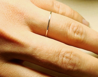 18K or 14K Thin Gold Ring - 18K Rose Gold Ring - 18K Yellow Gold Ring - 18K White Gold Ring - 18K or 14K Thin SOLID Gold Hammered Ring