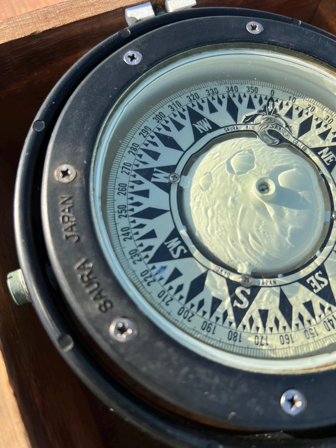 A True Vintage Born From the Sea — TYPE B-100 Marine Compass
