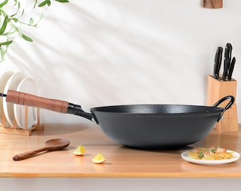 ZhenSanHuan Light-Weight Cast Iron Chinese Traditional Wok - Flat Bottom Long Handle