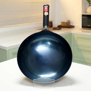 ZhenSanHuan Hand-hammered High-quality Chinese Wok Iron Handle