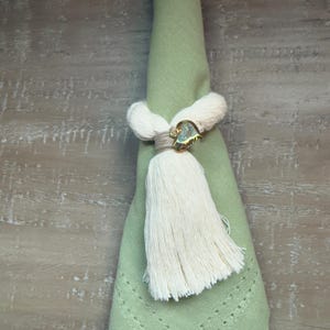 Golden Heart Napkin Rings & Vintage Olive Green Napkins – Set of 4