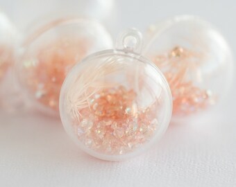 Dried Flower Plastic Ball Pendant, Coral Crystals, 5 pieces - B2735