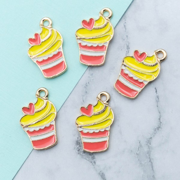 Pink Cup Cake Charms,  food charms,  summer pendants,  gold tone jewelry findings - C1201