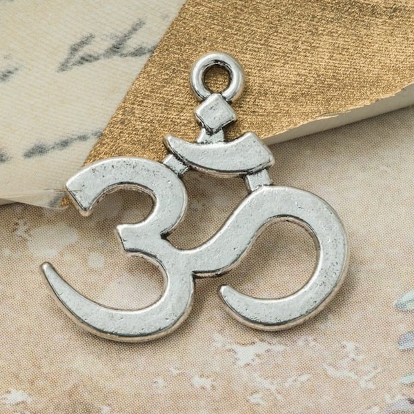 Ohm Charms,  Antique Silver  necklace Pendant, meditation charm, silver findings, 17mm, 12 per pack -C858