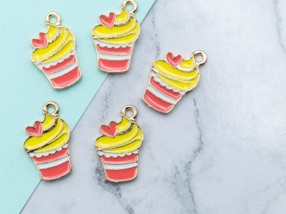 Pink Cup Cake Charms, Food Charms, Summer Pendants, Gold Tone Jewelry  Findings C1201 