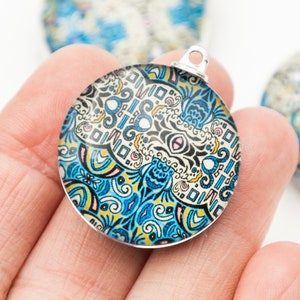 Round Glass Picture  Pendants,  mandala pattern, boho design, pendants for leather cord  -C1156