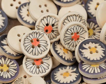 50 Flower Pattern Wood Buttons – 18mm, 4-Hole for Sewing & Crafts - B3084