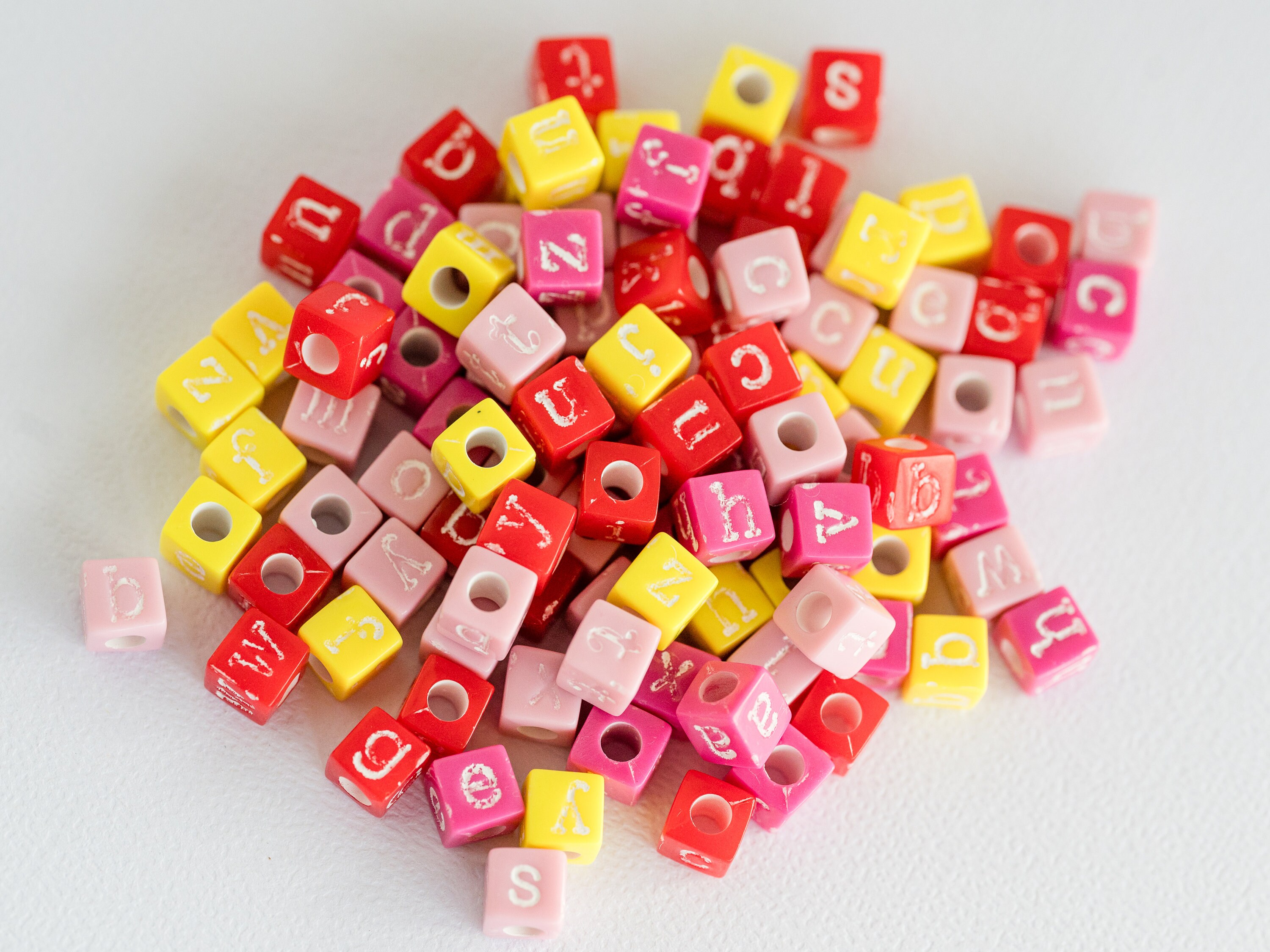 Plastic Alphabet Cube Beads – 6mm | Vintage Letters | 250 Pieces -B60 ...