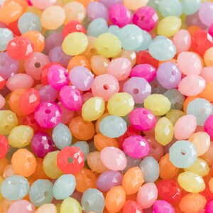 Round faceted Plastic  Beads,  mixed Color,  8mm diameter,  125 pieces -B3149