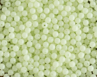 Round Luminous Beads 6mm - Plastic UV Beads - 200 pieces -B2168