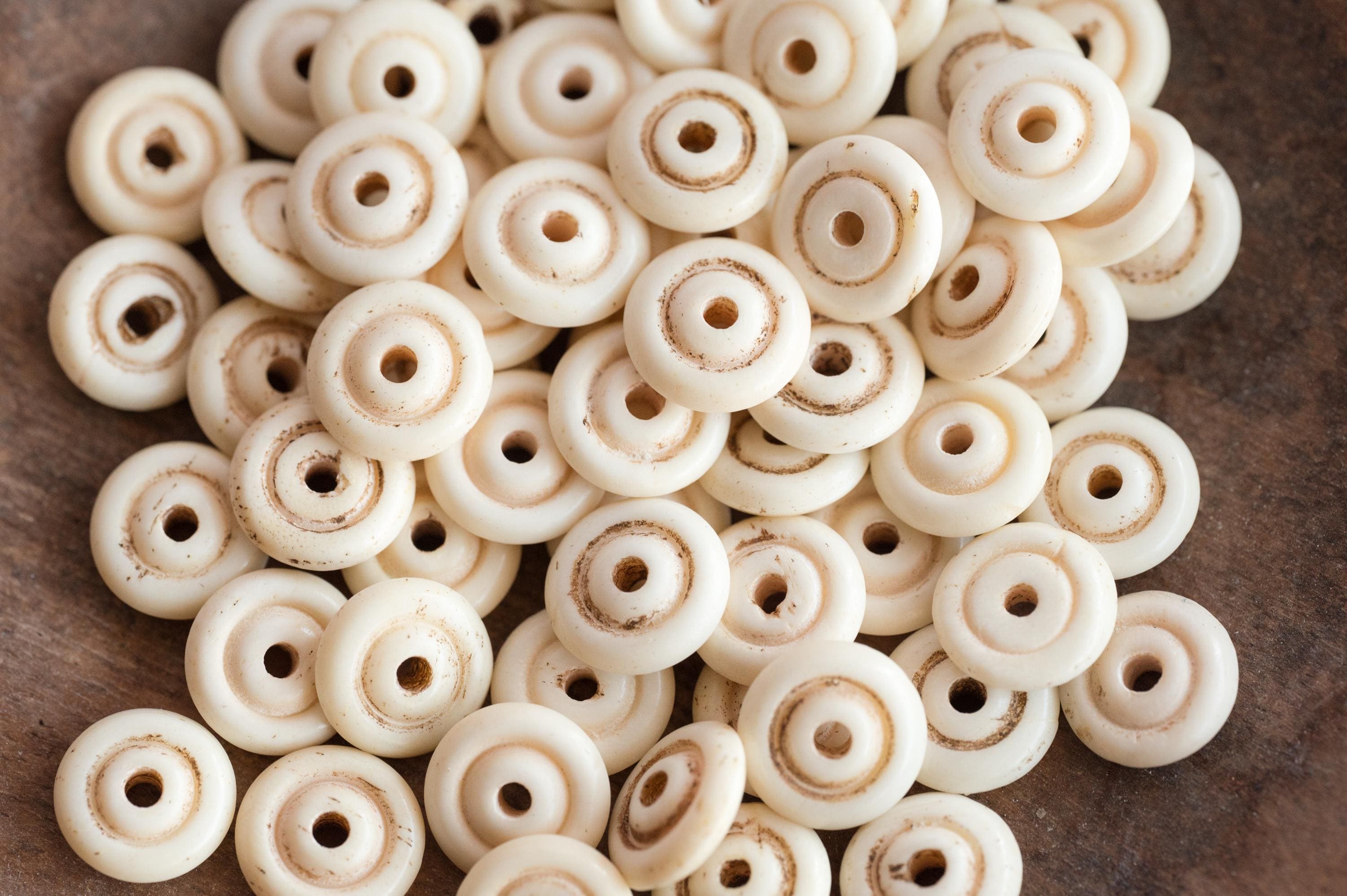 最新のデザイン Bone Disc Beads Cream Color - 13mm Diameter, 25 Pieces 弦楽器