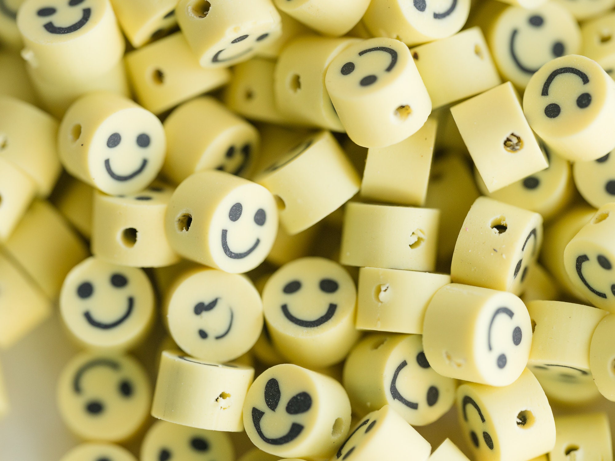 Round Polymer Clay Spacer Beads With Smile, 6mm Diameter 50