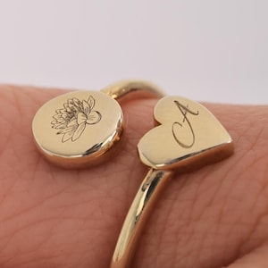 Anel de coração e círculo personalizado em ouro, anel de flor de nascimento personalizado, anel com letras delicadas, anéis de coração para mulheres, anel de compromisso de aço inoxidável