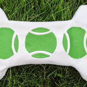 downloadable dog toy machine embroidery deisgn