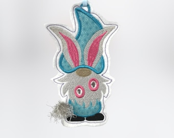 Fringe Tail Easter Bunny Gnome ITH Embroidery Design (5x7)