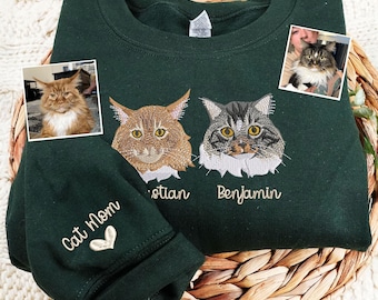 Embroidered Cat Mom Sweatshirt For Women - Custom Pet Portrait Crewneck From Photo - Personalized Cat Lover Gift - Birthday Present For Mom