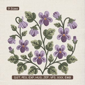 Op de afbeelding: Een geborduurd bloemenontwerp met paarse viooltjes en groene bladeren in een cirkelvormig patroon. Het ontwerp bevat de tekst "9 Sizes" en borduurformaatbestanden.