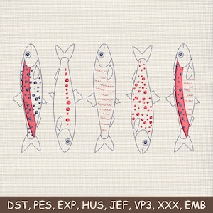 Könnte beinhalten: Fünf stilisierte Fischdesigns mit unterschiedlichen Mustern in Rot, Blau und Weiß, umrandet in Blau. Die Fische sind horizontal auf beigem Hintergrund angeordnet. Der untere Teil des Bildes zeigt den Text "DST, PES, EXP, HUS, JEF, VP3, XXX, EMB."