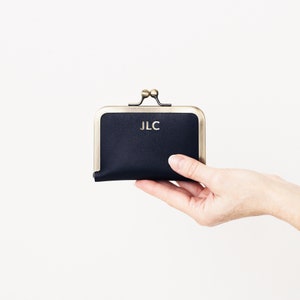Small Monogram Credit Card Wallet, Personalized Vintage Look Leather Kiss Lock Card and Cash Wallet, Personalized Retro Style Gift for Her
