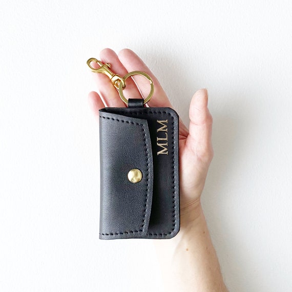 Keychain ID Holder Wallet - it Takes a big heart to shape little minds - Leather Keychain ID Holder Wallet - it Takes a big heart to shape little minds - Leather