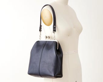 Leather Kiss Lock Handbag with Removable Strap Options, Vintage Style Frame Purse, Retro Shoulder Bag, Handcrafted Handbag