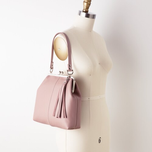 Leather Kiss Lock Frame Handbag With Tassel Purse Charm Retro Etsy