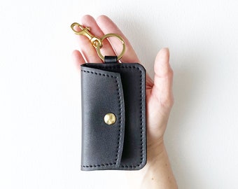Leather Keychain Credit Card and ID Wallet, Metro Card Holder, Gift Card Presenter, Gift for Her, Women's Keyring Wallet, Business Card Case