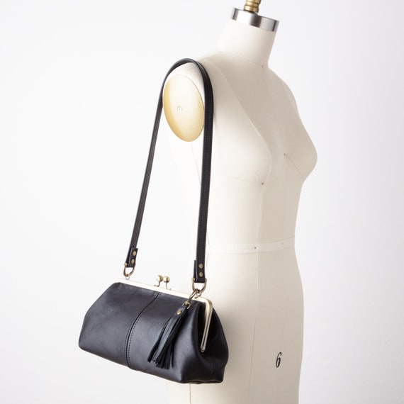Fashion Chain Leather Women Shoulder Bags Solid Lock Messenger Crossbody  Bag Small Ladies Handbags Bolsa Feminine Sac A Main X36 - OnshopDeals.Com
