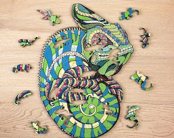 Chameleon Wooden Jigsaw Puzzle | Animal Shaped 3D Pieces