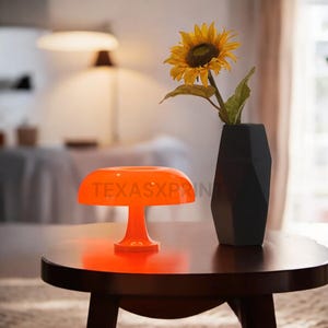 Moderne Pilz-Tischlampe: Dänische minimalistische Nachttischlampe