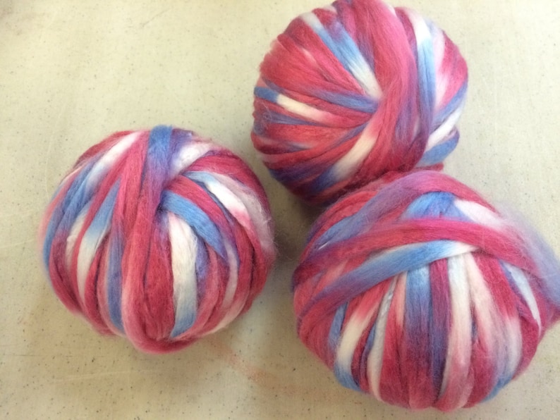 Cotton Candy Spaced-dyed Acrylic Roving image 1