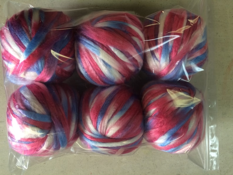 Cotton Candy Spaced-dyed Acrylic Roving image 3