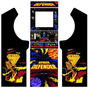 Puede incluir: Arte lateral de una máquina recreativa del juego "Defender". El diseño incluye un fondo negro con gráficos coloridos de planetas, estrellas y un guerrero espacial. El título del juego se muestra en amarillo y rojo.