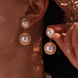 Iridescent Pearl Earrings/18K Gold Plated Baroque Drop Earrings/Multicolor Mother of Pearl/Gold Pearl Minimalist Earrings/Bridesmaid Gift