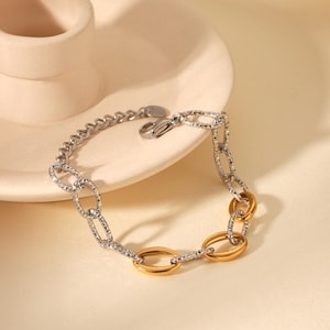 Stainless Steel Two-Tone O Link Chain Bracelet - Gold & Silver Hammered Jewelry,Hypoallergenic Unisex Gift for Him/Her,Minimalist Bracelet