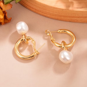 French Baroque Vintage Pearl Dangle Earrings/Natural Pearl C-Circle Earrings/Vintage Baroque Earrings/Elegant Gift for Her/Christmas Gifts