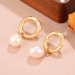 Baroque Pearl Earring/Chunky Pearl Jewelry/Coin Pearl Bridal Earring/Bridesmaid Gift/Christmas Jewelry/Bridesmaid Gift/Christmas Gift forHer