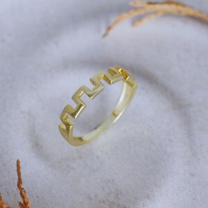 14k Solid Gold Greek Key Ring: Minimalist Ancient Symbol - Etsy